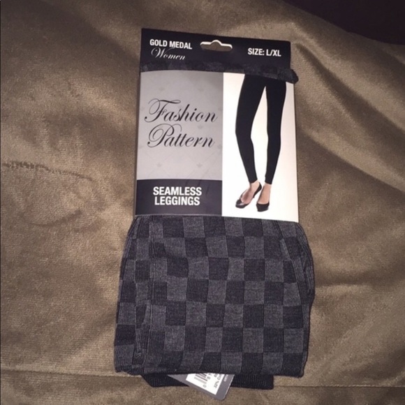 NWT 🎈BUNDLE OF GOLD MEDAL SEAMLESS LEGGINGS - Picture 5 of 8